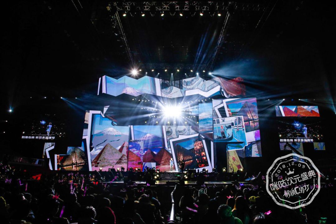 LNG赛后返图：Scout目光无神 GALA略显凝重