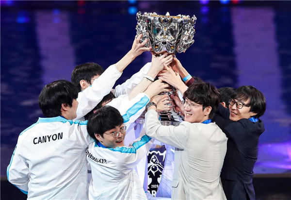 OD：Falcons新阵容可能包含Vitality选手